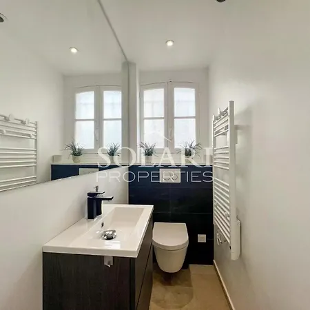Βίλα With Swimming Pool And Access On Foot *