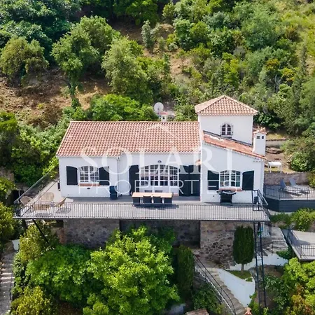 Βίλα With Swimming Pool And Access On Foot *